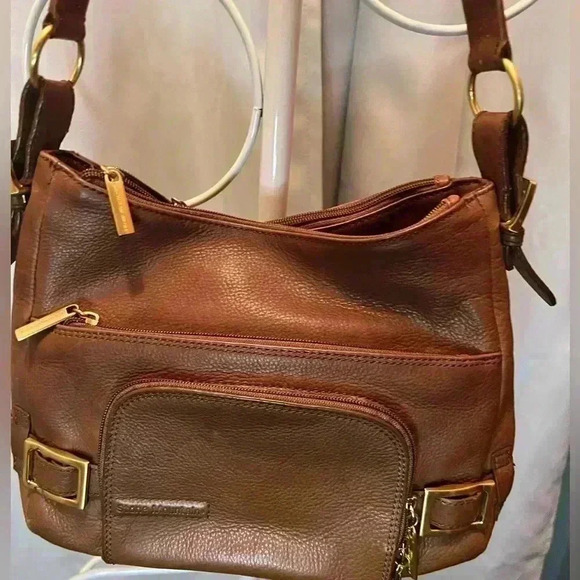 Stone Mountain buttery leather organizer handbag. - Picture 1 of 15